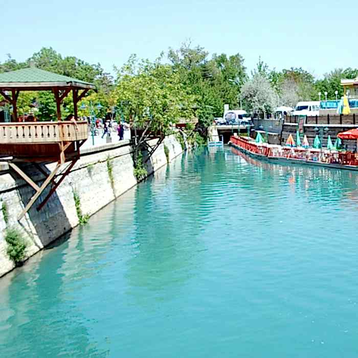 Konya Aydınlıkevler Mahallesi Halı Yıkama